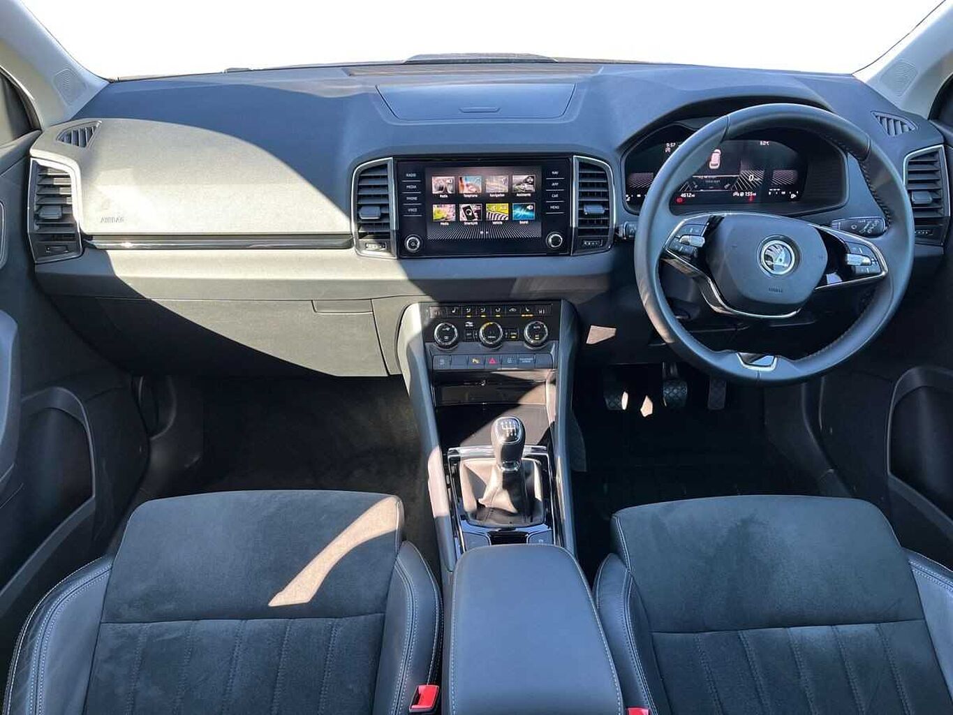 SKODA Karoq SUV 1.5 TSI (150ps) SE L ACT